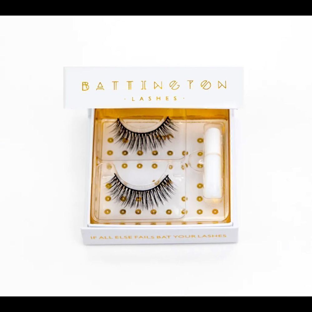 Battington Beauty Monroe Lash with Mini Glue volume lashes brand new in box